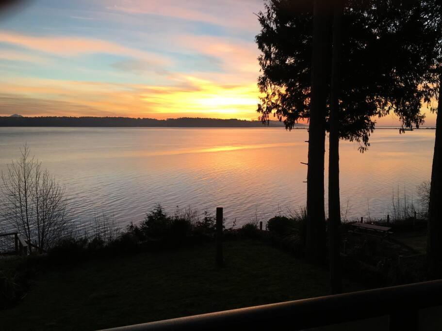 Saanichton Waterfront 2Br Suite With Superb Views Esterno foto